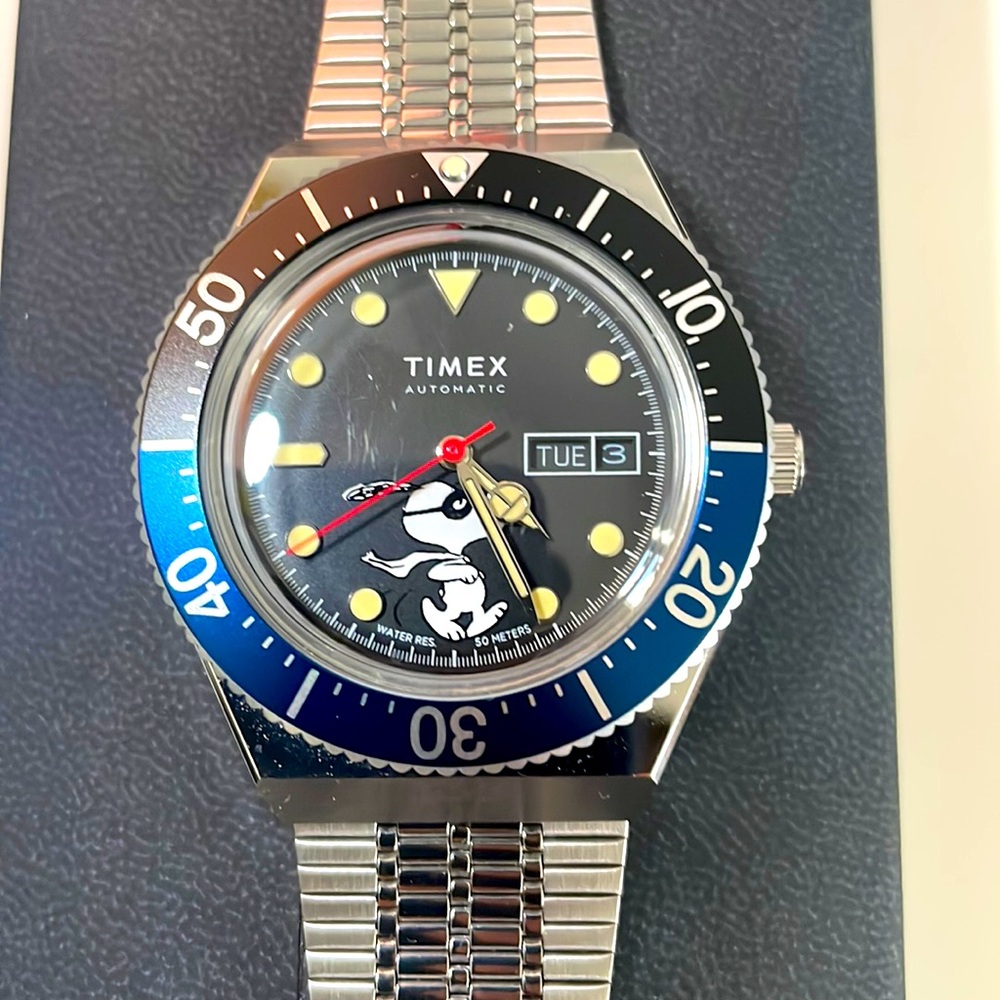 Timex M79 Automatic X - Peanuts Snoopy Masked